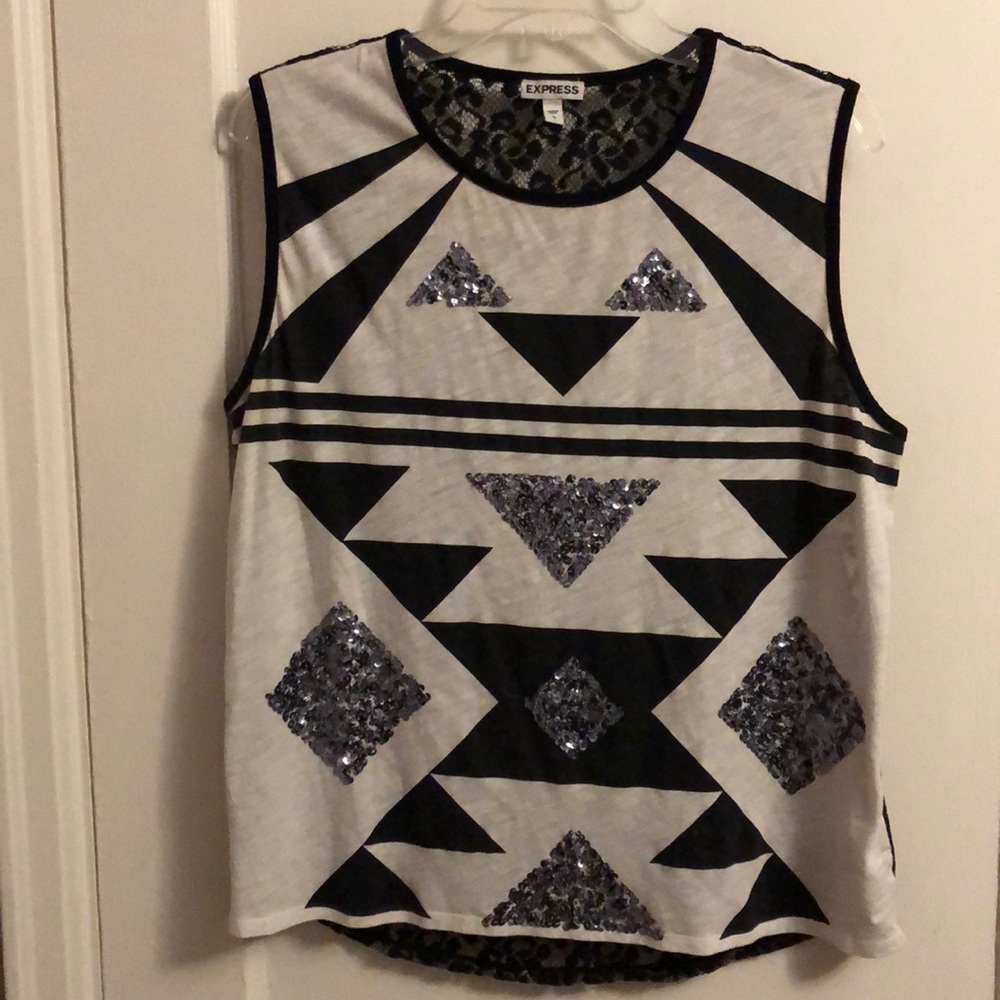 Large express shirt with lace back